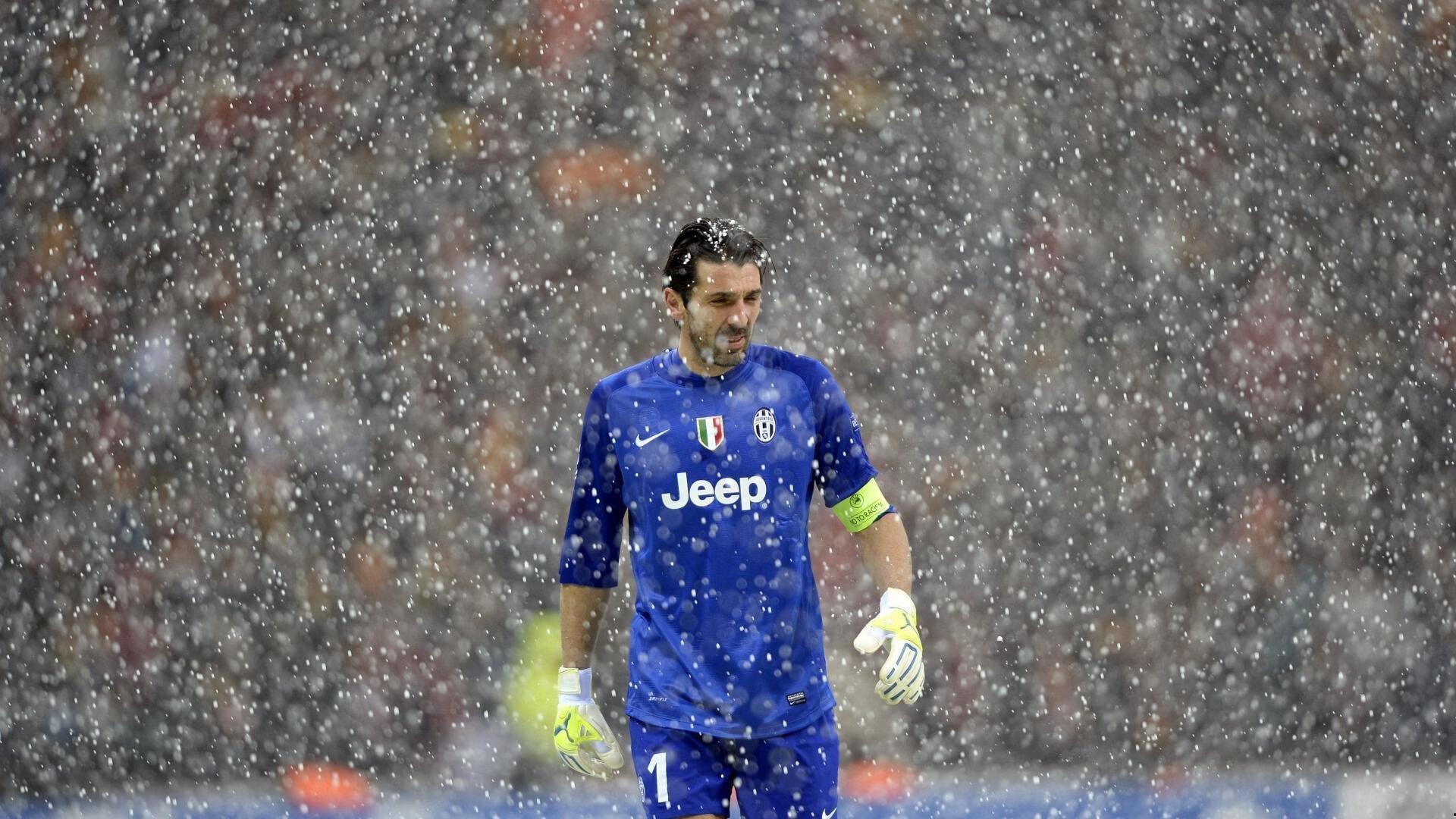 哈曼直言曼联新帅面临严峻考验，阿莫林若无法迅速扭转局面恐将提前离任